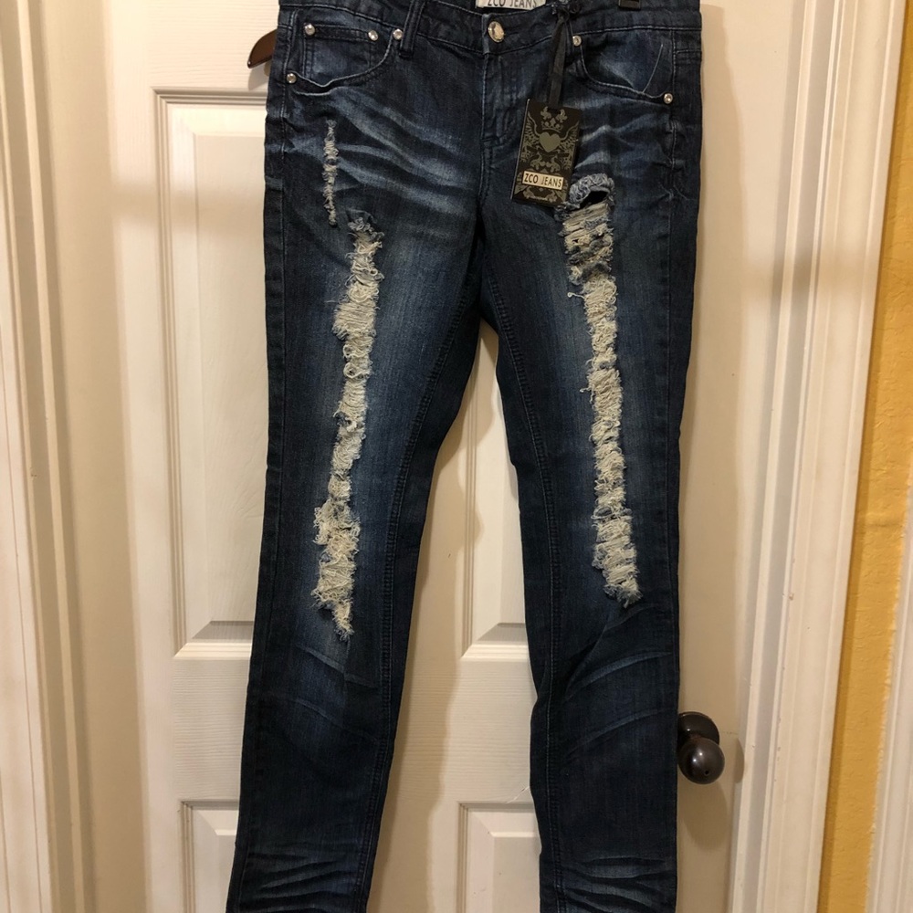 Ripped dark washed jeans